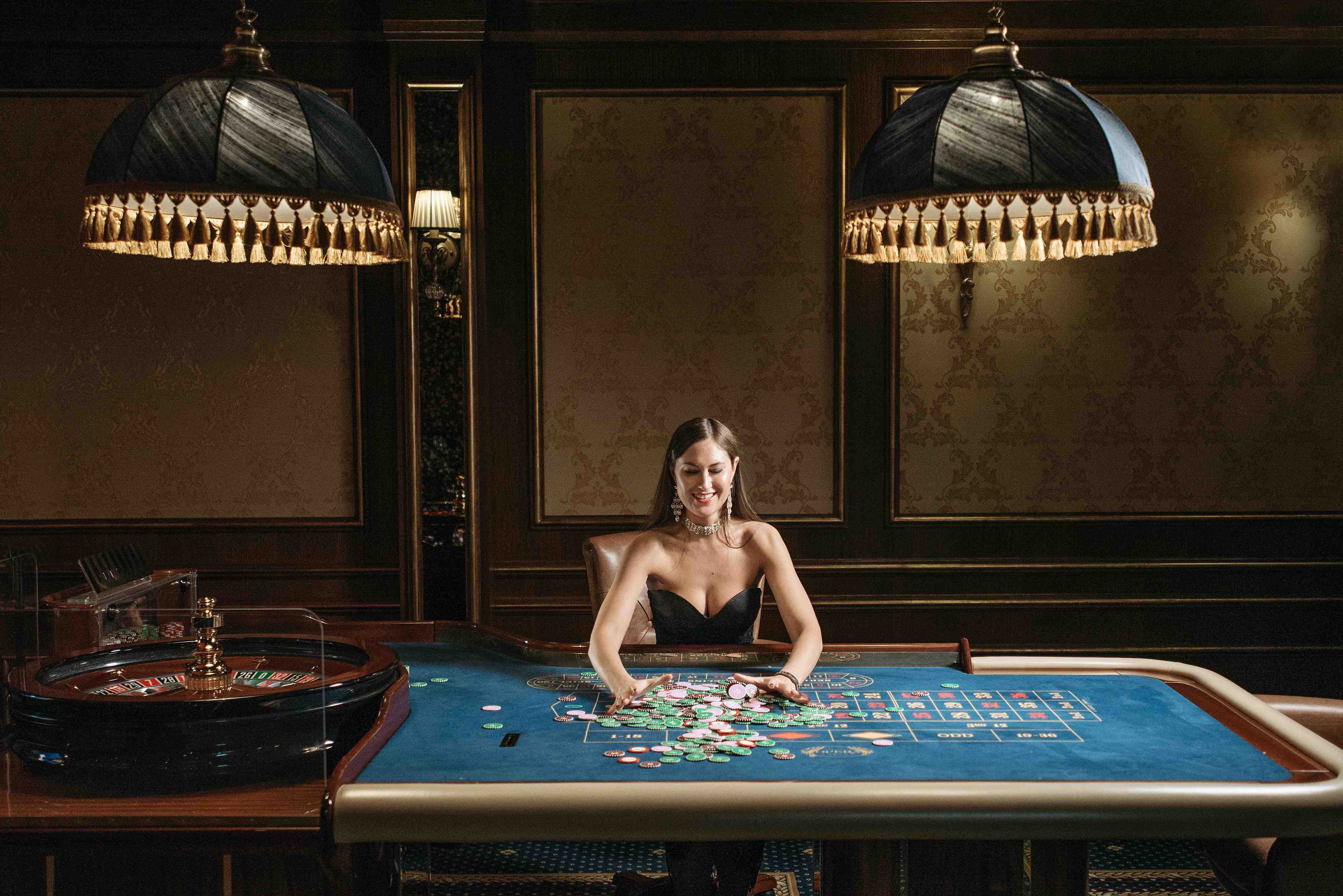 Responsible gaming advice for adult live casino table users on app 2022